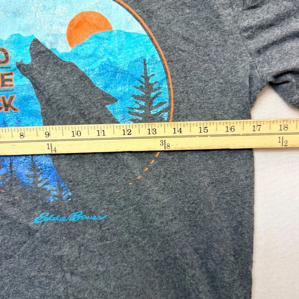 Eddie Bauer Graphic Tee Kids Large 14/16 Grey Excellent Lead The Pack Wolf